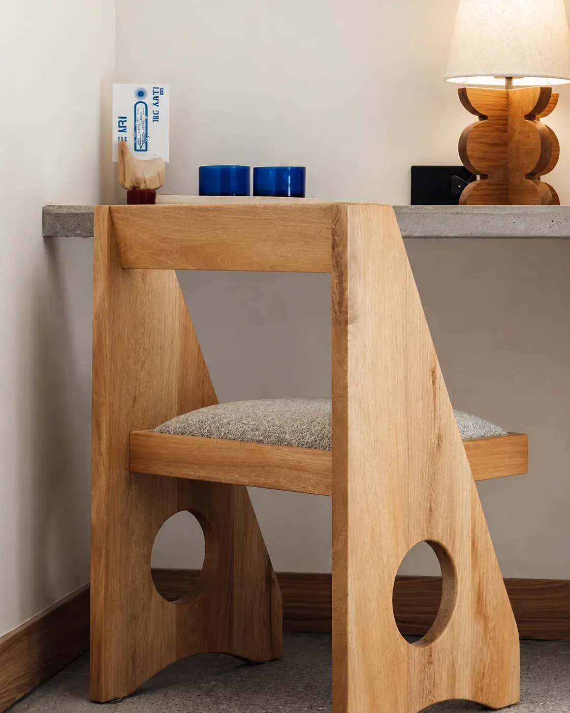 Silla de madera de diseño